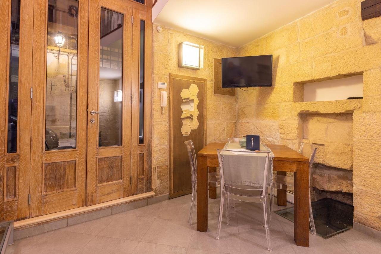 Espezia Bed & Breakfast Лече Екстериор снимка